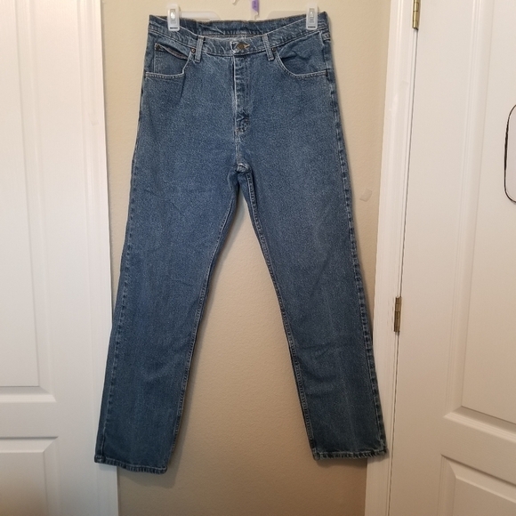 Wrangler Other - Wrangler Mens 34x34  Straight Leg Regular Fit Jeans Denim